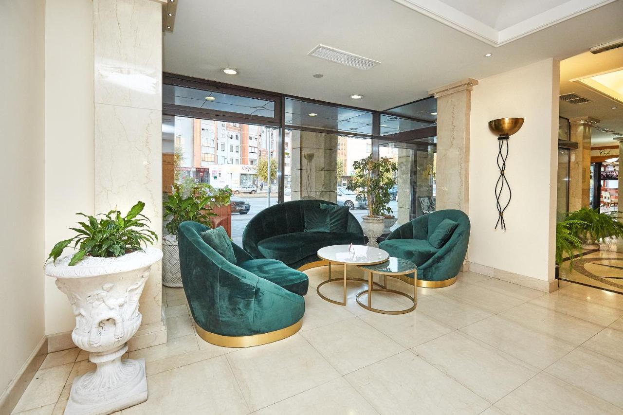 Garni Hotel Master Novi Sad Eksteriør billede