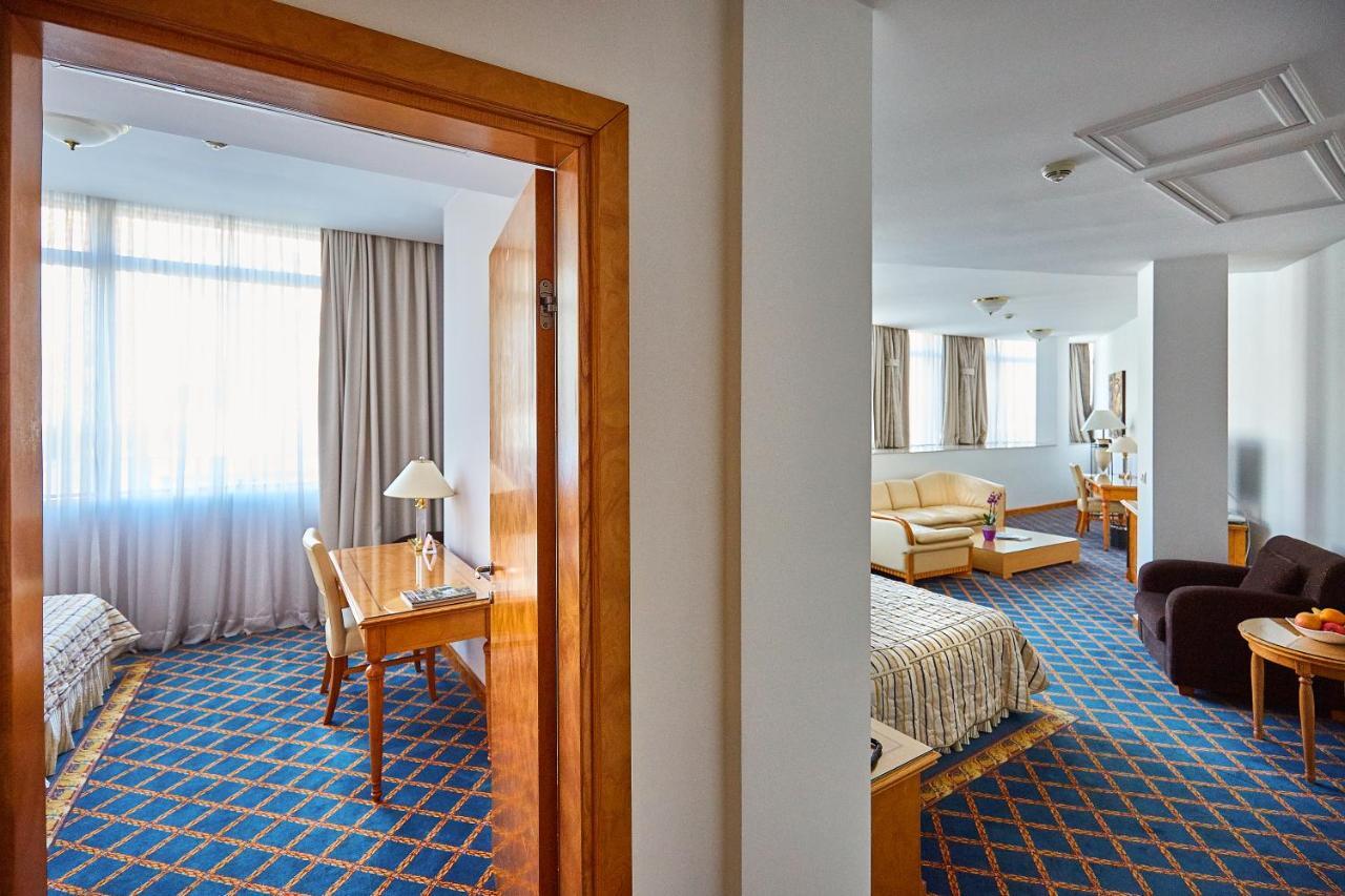 Garni Hotel Master Novi Sad Eksteriør billede